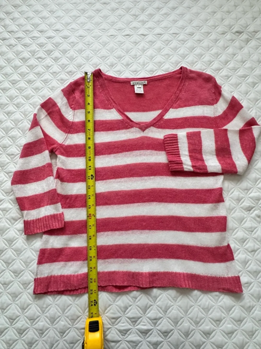 Avalin Pink & White Striped 100% Linen V-Neck Sweater Size M